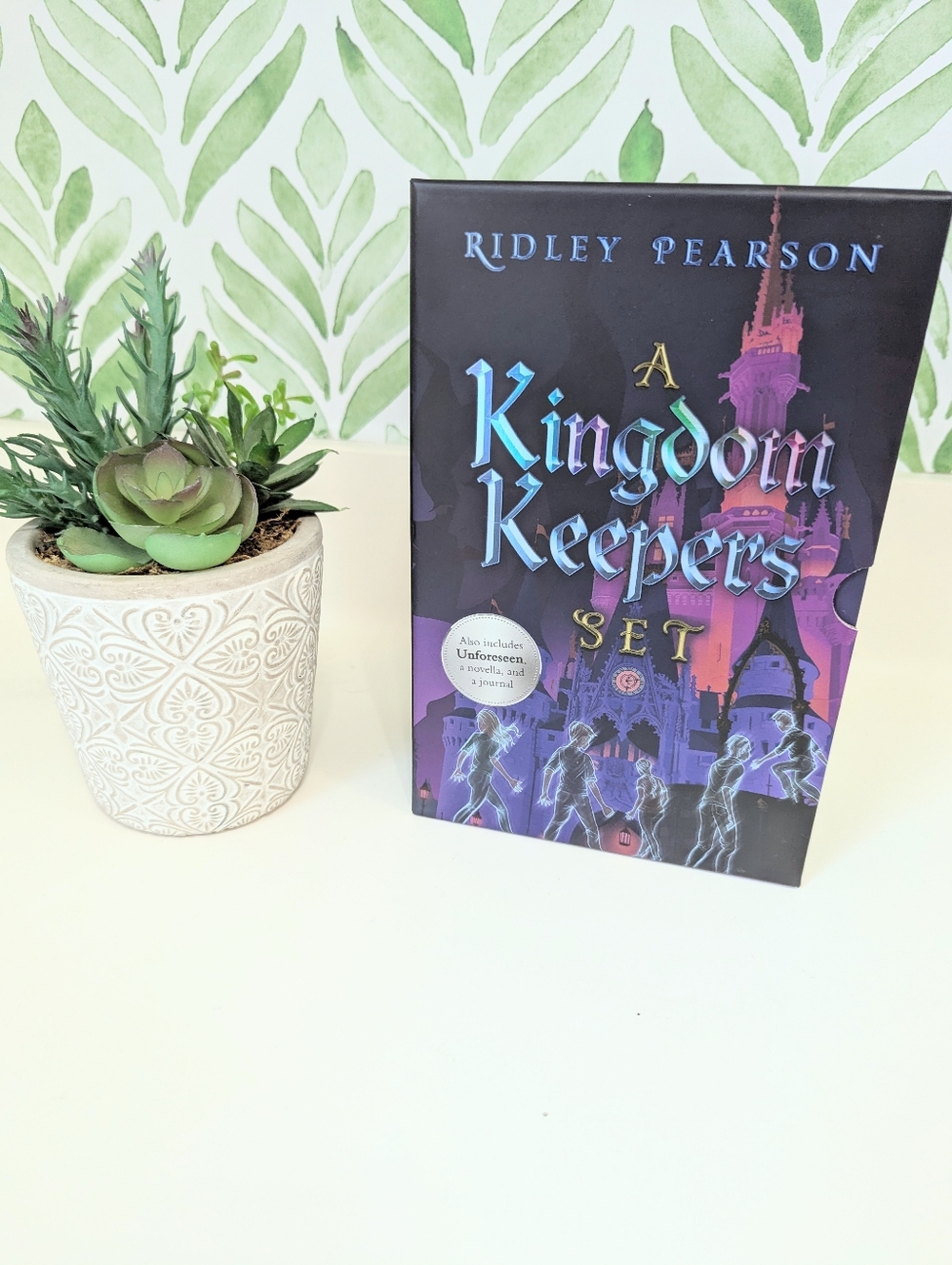 Box Set Kingdom Keepers Like New
